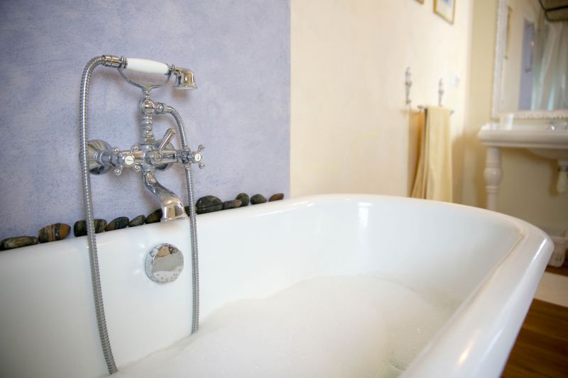Vintage Style Bathtubs